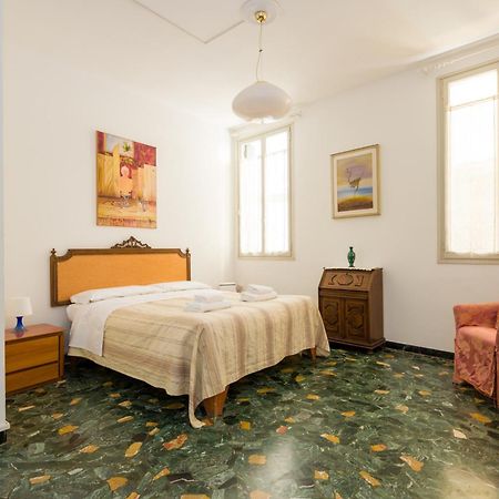 Kyra'S House Apartment Венеция Екстериор снимка